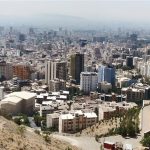 تحلیل تغییرات احتمالی سیاست‌ها و قوانین دولت بر بازار املاک هشتگرد